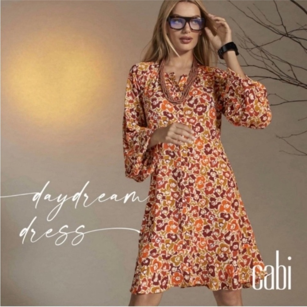 Cabi #4238 Daydream A-Line
Floral Print Bishop Sleeves Midi Dress
Size Small
